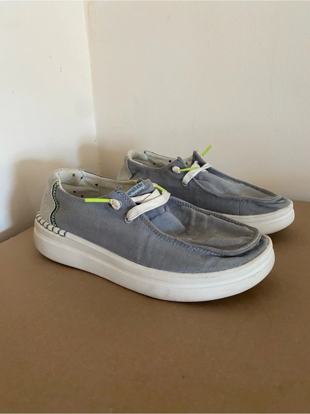 Hey Dude Wendy Rise size 5, chambray abyss blue platform shoes grey, lime green
